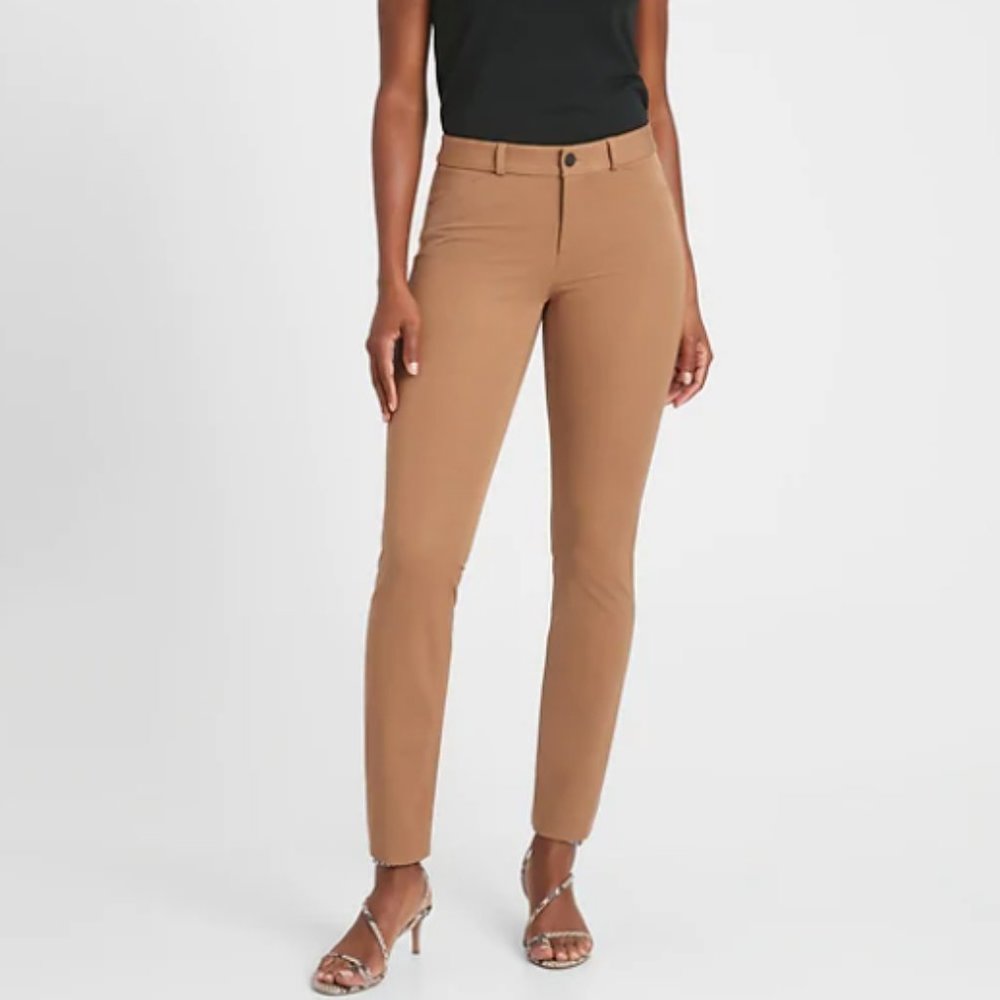 Mid-Rise Straight Sloan Pant Banana Republic